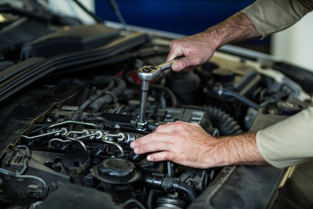 Transmission Repairs and Replacement Transmission Repairs and Replacement